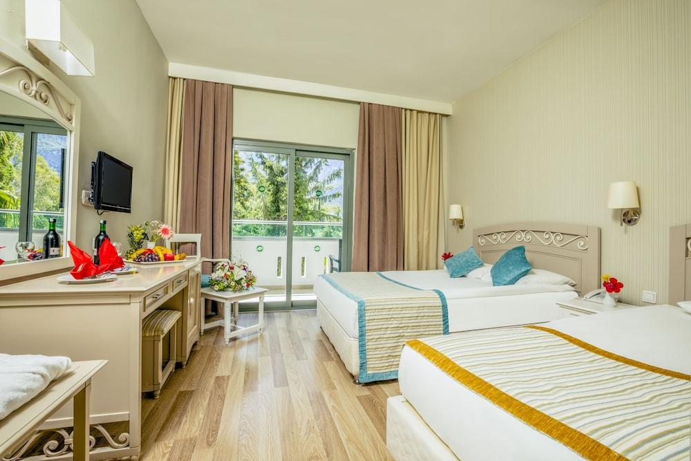 Greenwood Kemer Resort Exterior photo