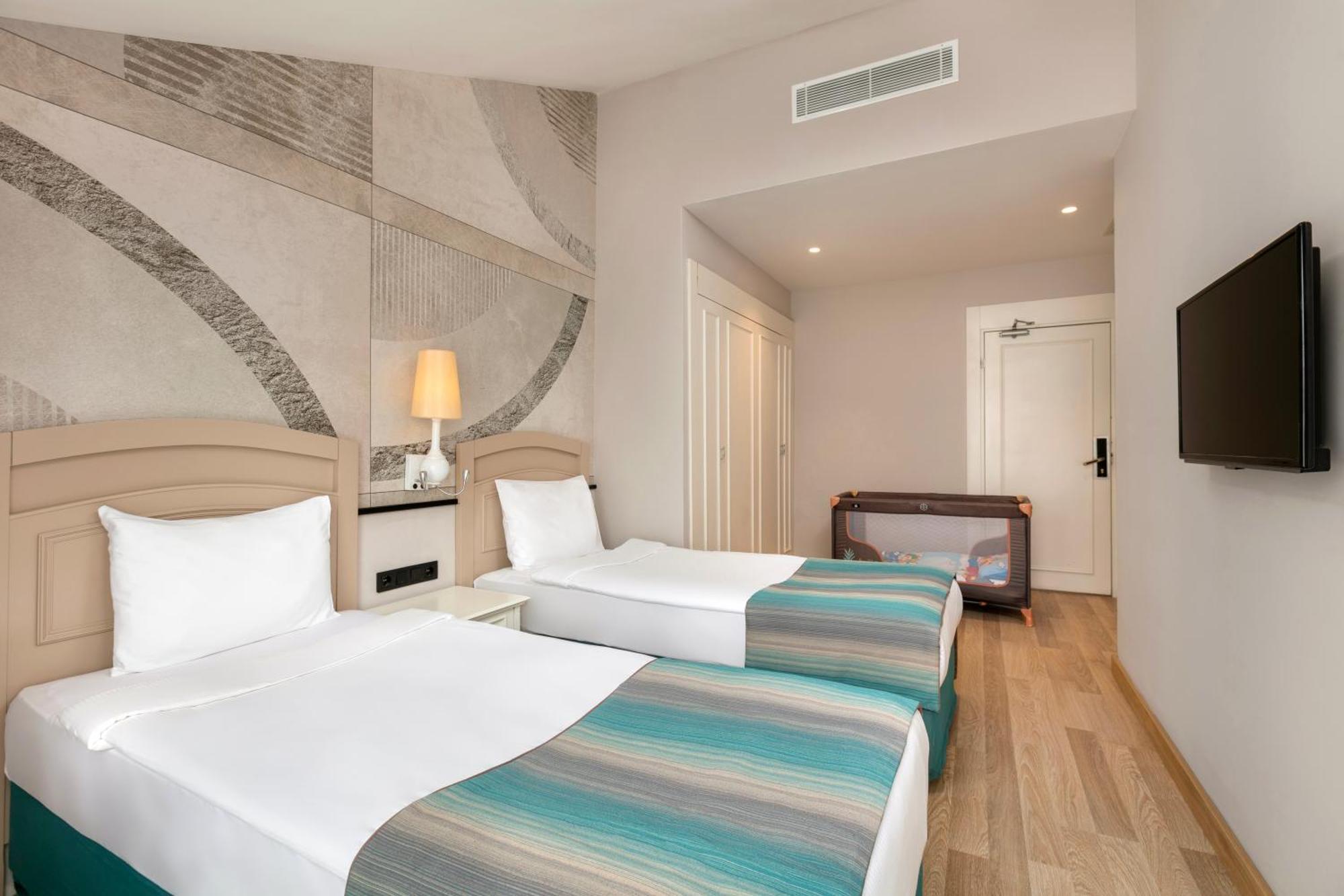 Greenwood Kemer Resort Exterior photo